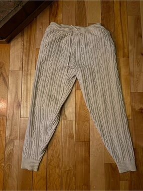 Dex Cream Cable Knit Jogger Sweatpants